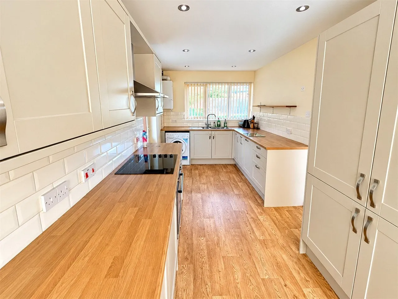 Kingsway, Bourne, PE10, photo 3