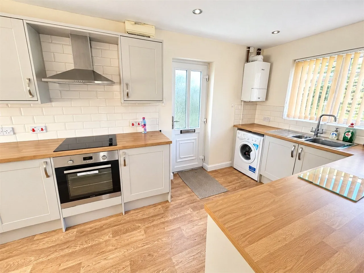 Kingsway, Bourne, PE10, photo 2