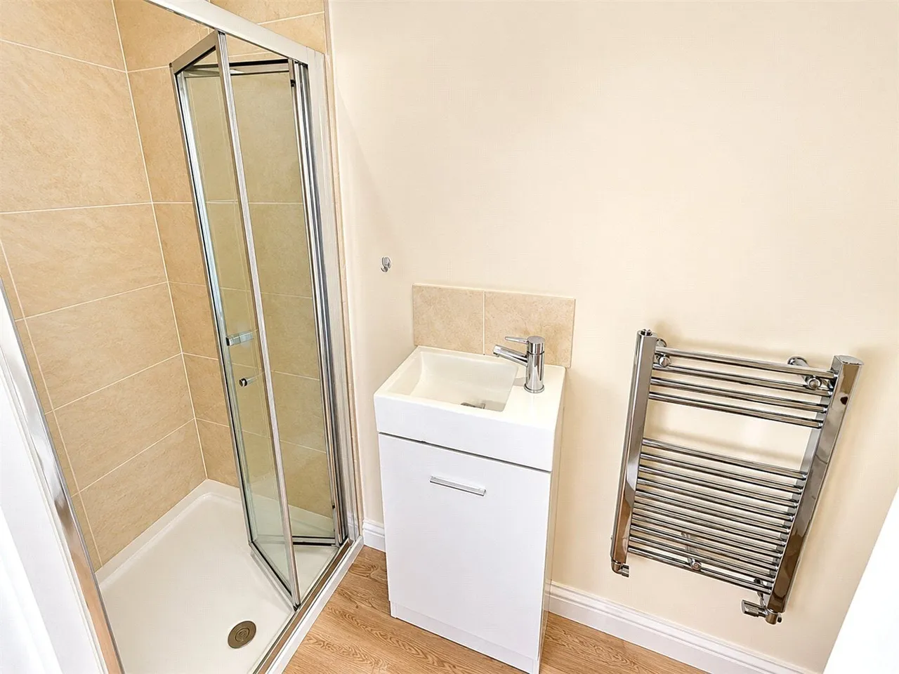 Kingsway, Bourne, PE10, photo 9