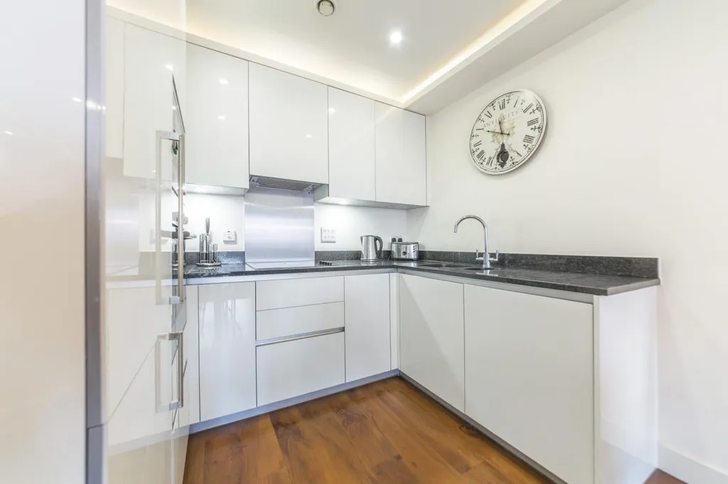 Dowding Drive, London, SE9, photo 4