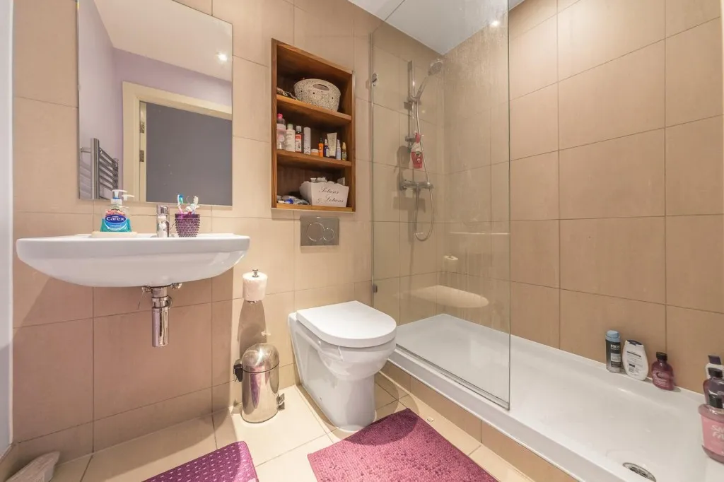 Dowding Drive, London, SE9, photo 11