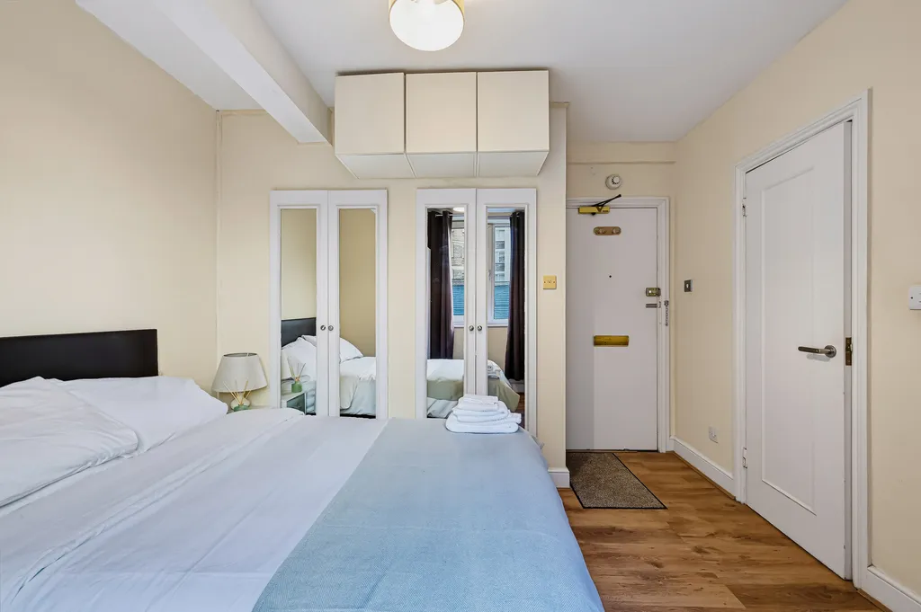 Sloane Avenue, London, SW3, photo 3