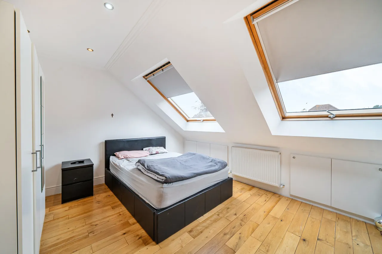 Islip Gardens, Northolt, UB5, photo 7