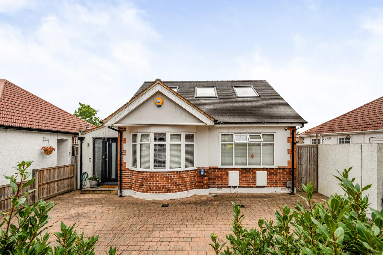 5 bed house for sale, Islip Gardens, Northolt, UB5