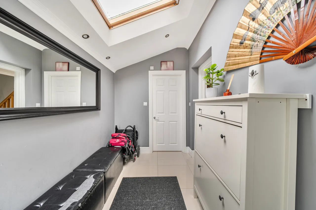 Islip Gardens, Northolt, UB5, photo 12