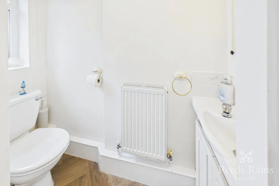 Northenden Road, Sale, M33, photo 14