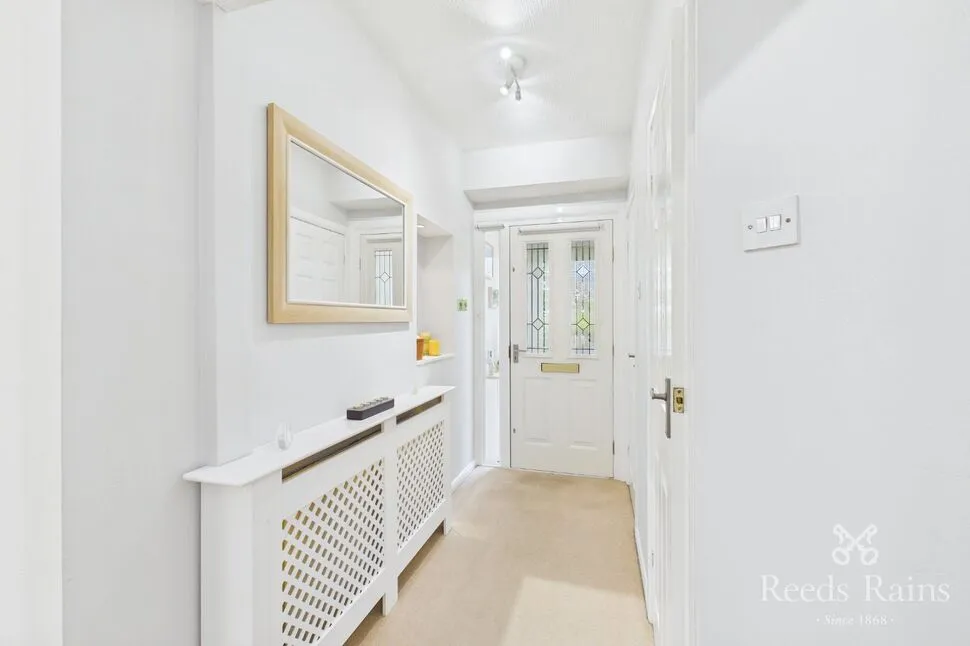 Northenden Road, Sale, M33, photo 13