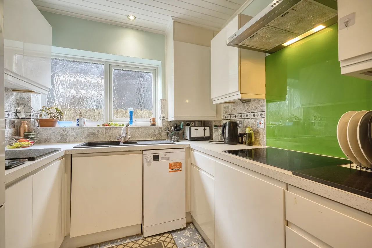 Wallwood Road, Ramsgate, CT11, photo 7