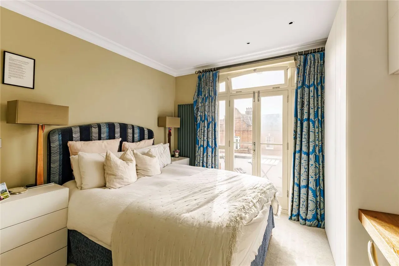 Faraday Mansions, Queens Club Garden's, Fulham, London, W14 9RH, photo 5