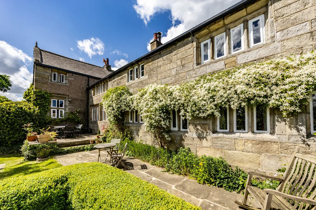 Raw Lane, Mytholmroyd, photo 3