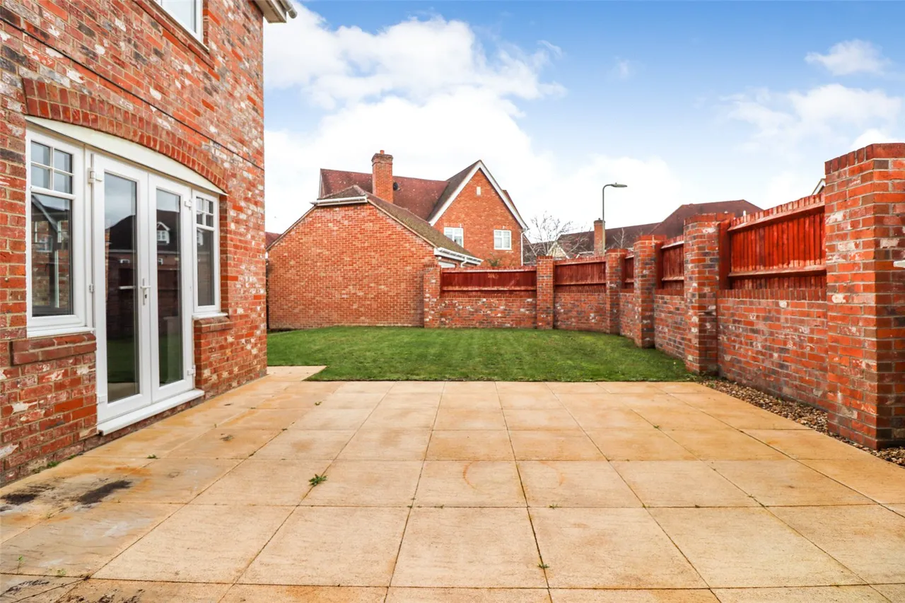 Marrow Meade, Fleet, Hampshire, GU51 1HH, photo 14