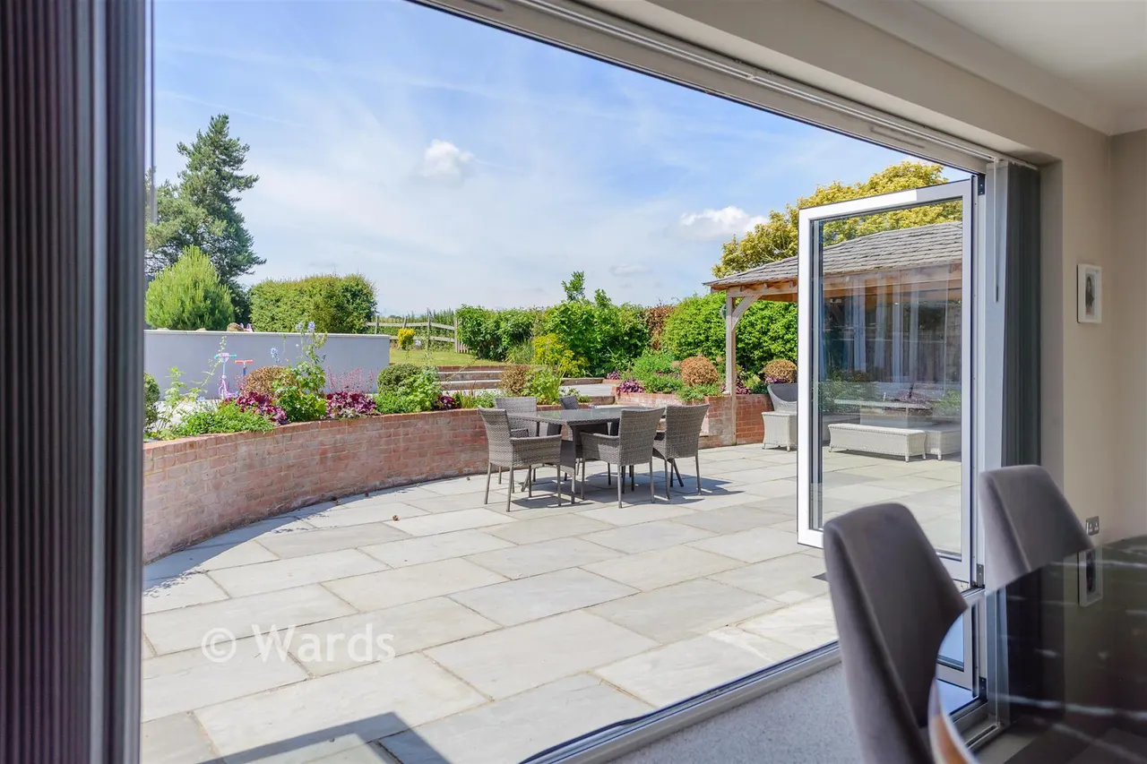 Beesfield Lane, Farningham, DA4, photo 5