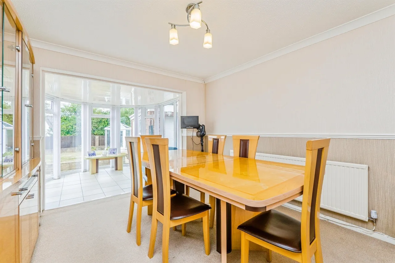 Wyon Close, Llandaff, CF5, photo 13