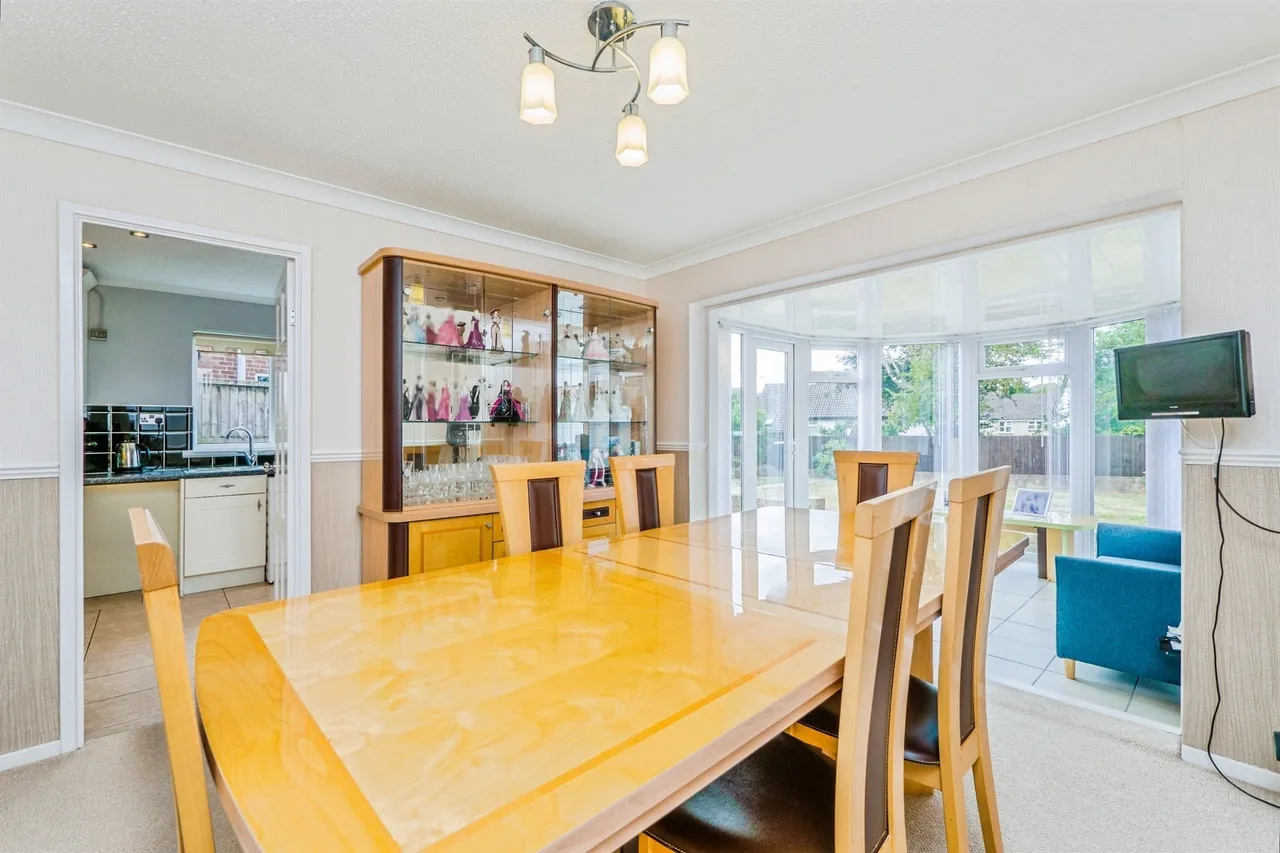 Wyon Close, Llandaff, CF5, photo 20