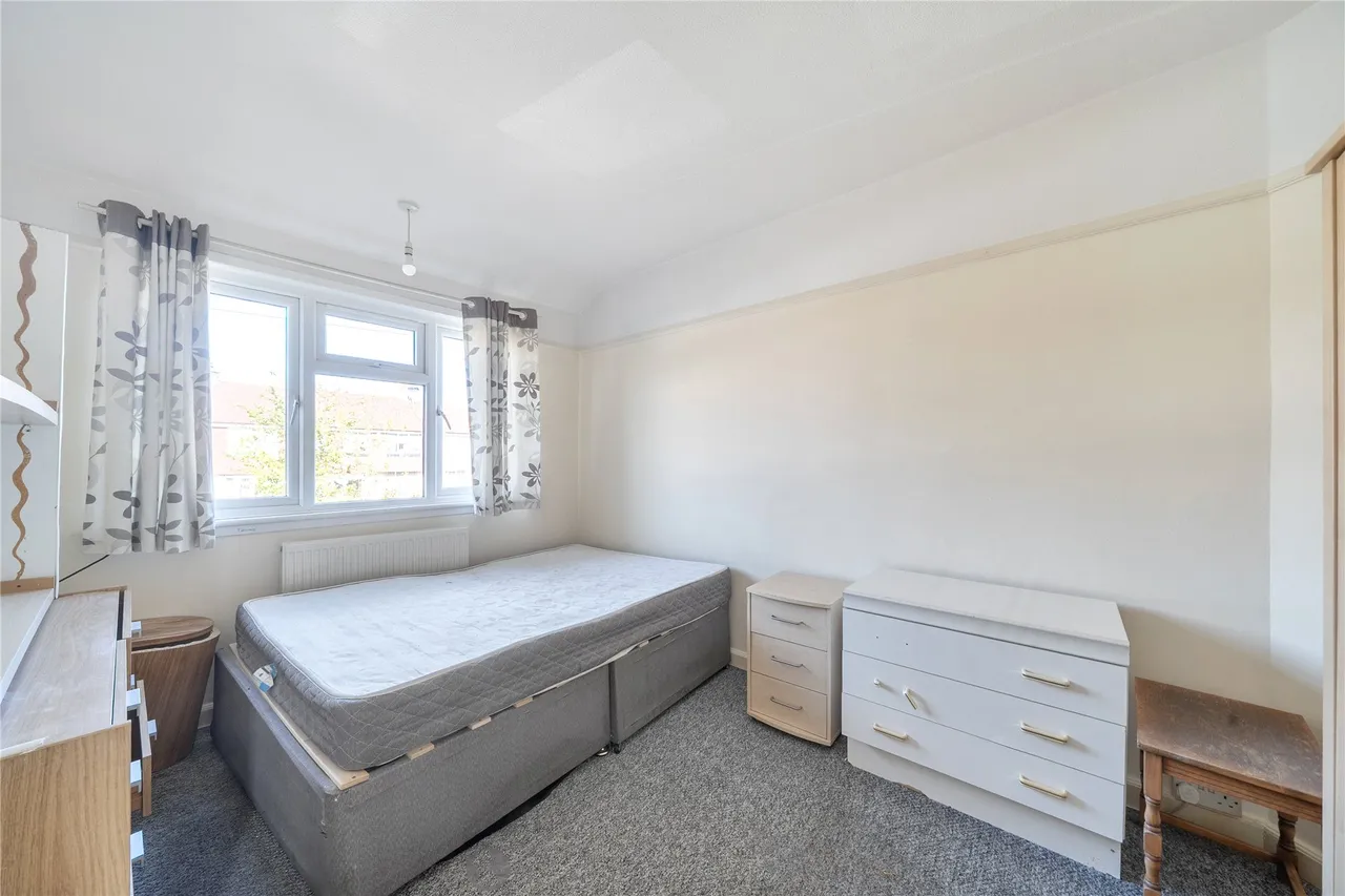 Meadway, Surbiton, KT5, photo 8