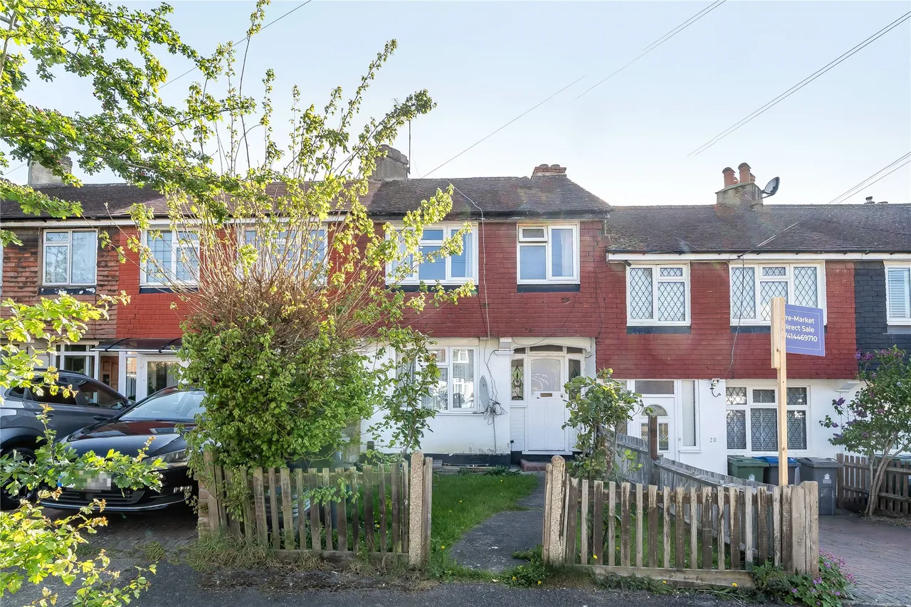 Meadway, Surbiton, KT5, photo 2