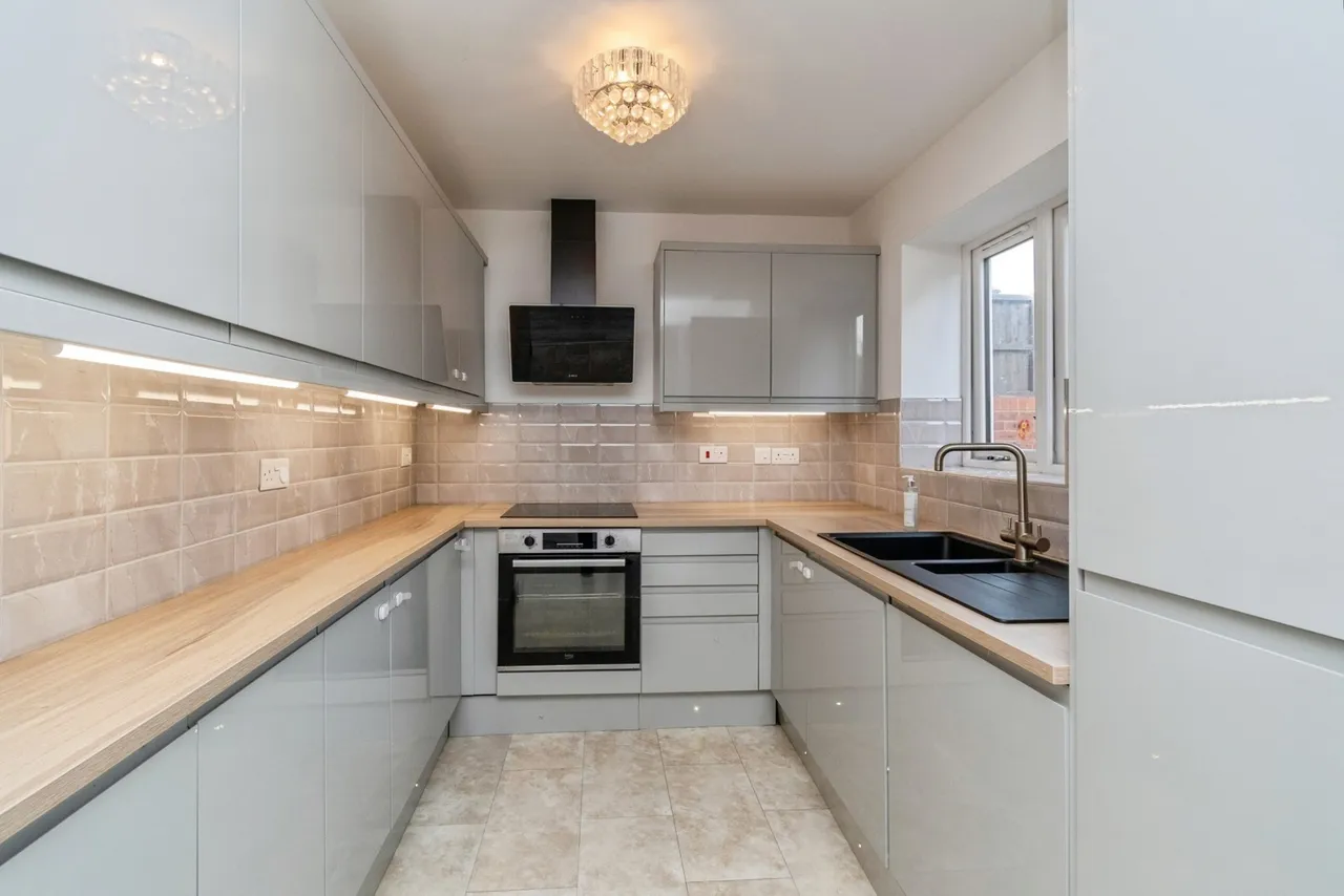Buttermere Close, Cannock, WS11, photo 2