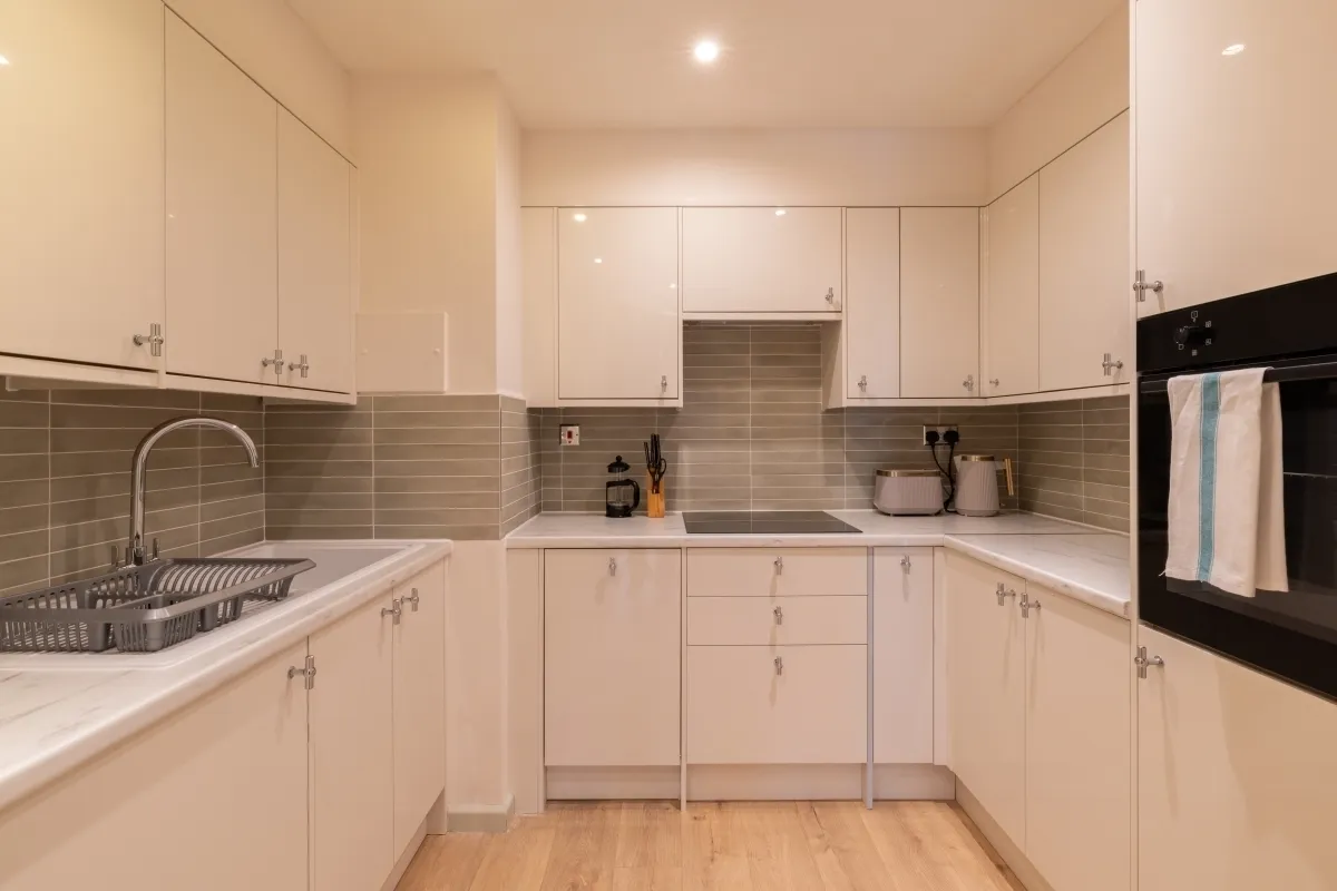 Millharbour, E14, photo 10