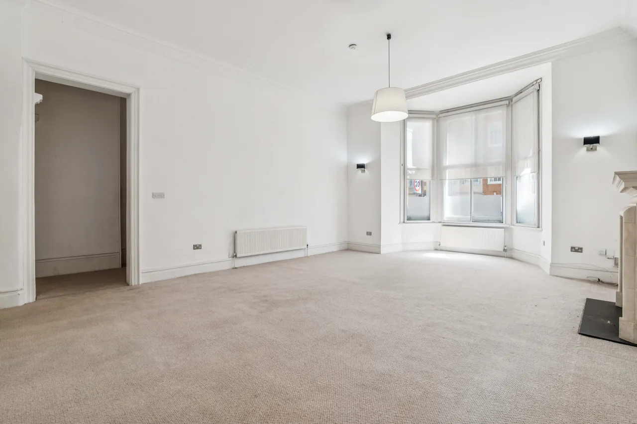 Old Brompton Road, London, SW5, photo 12