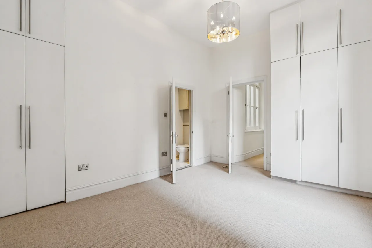 Old Brompton Road, London, SW5, photo 15