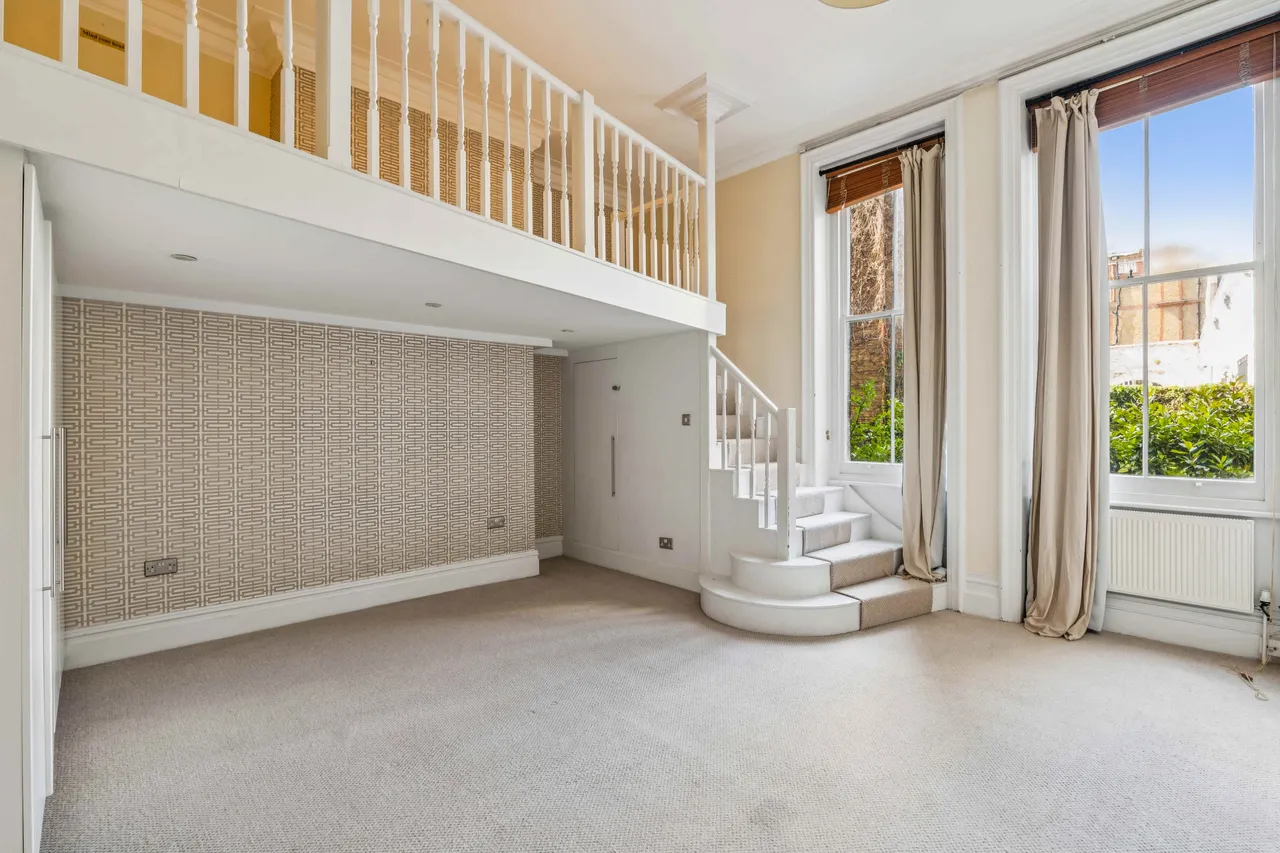 Old Brompton Road, London, SW5, photo 11