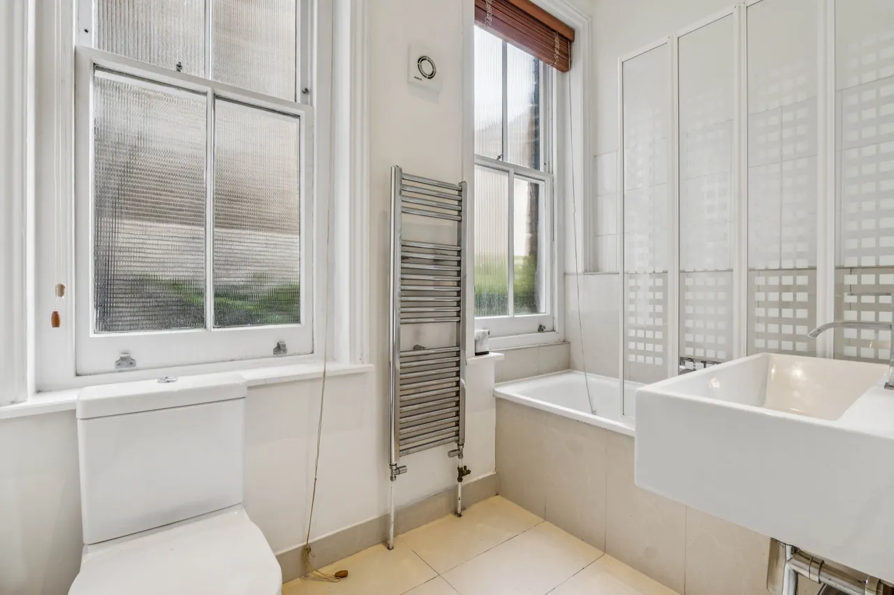 Old Brompton Road, London, SW5, photo 14