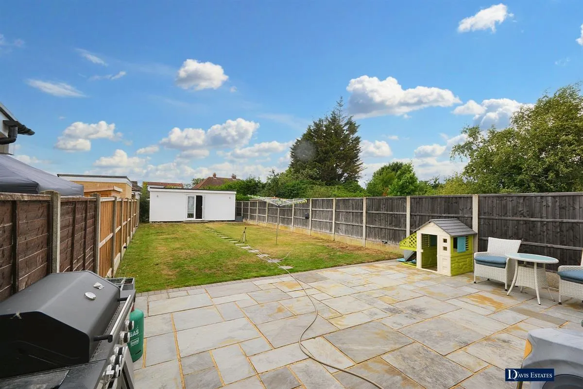 Candover Road, Hornchurch, RM12, photo 4