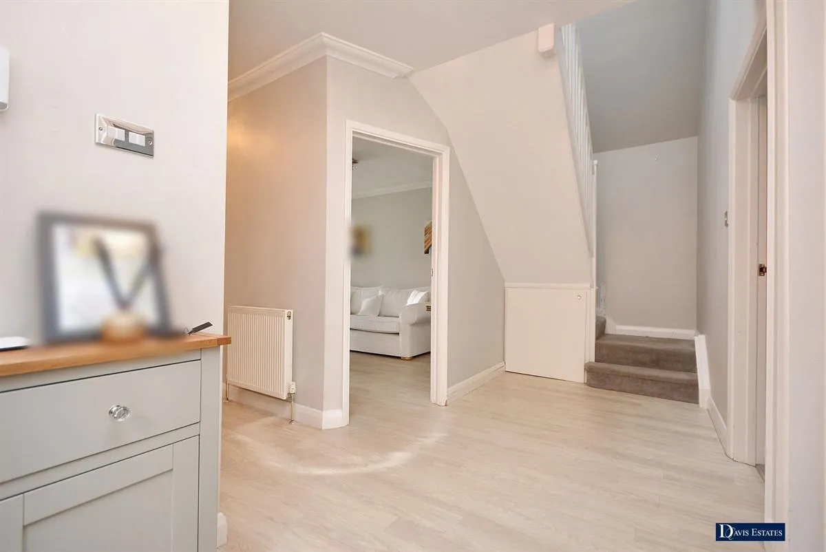 Candover Road, Hornchurch, RM12, photo 11