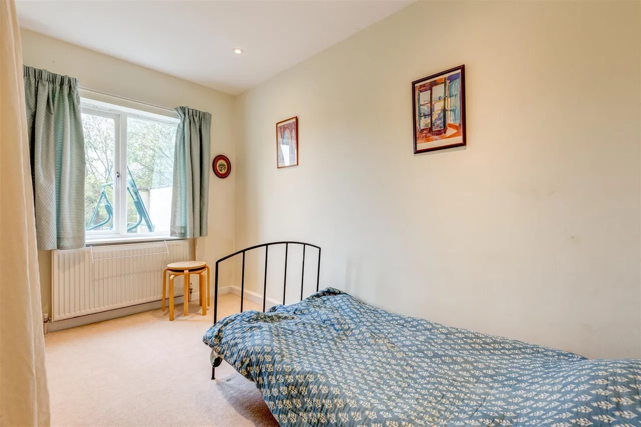 Churchfields, Stonesfield, OX29, photo 6