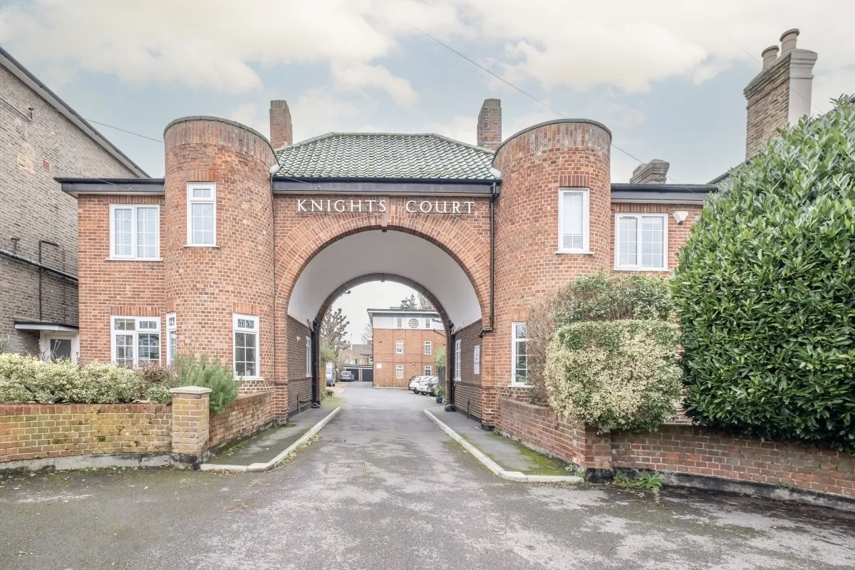 2 bed flat to rent — Knights Park Kingston Upon Thames KT1