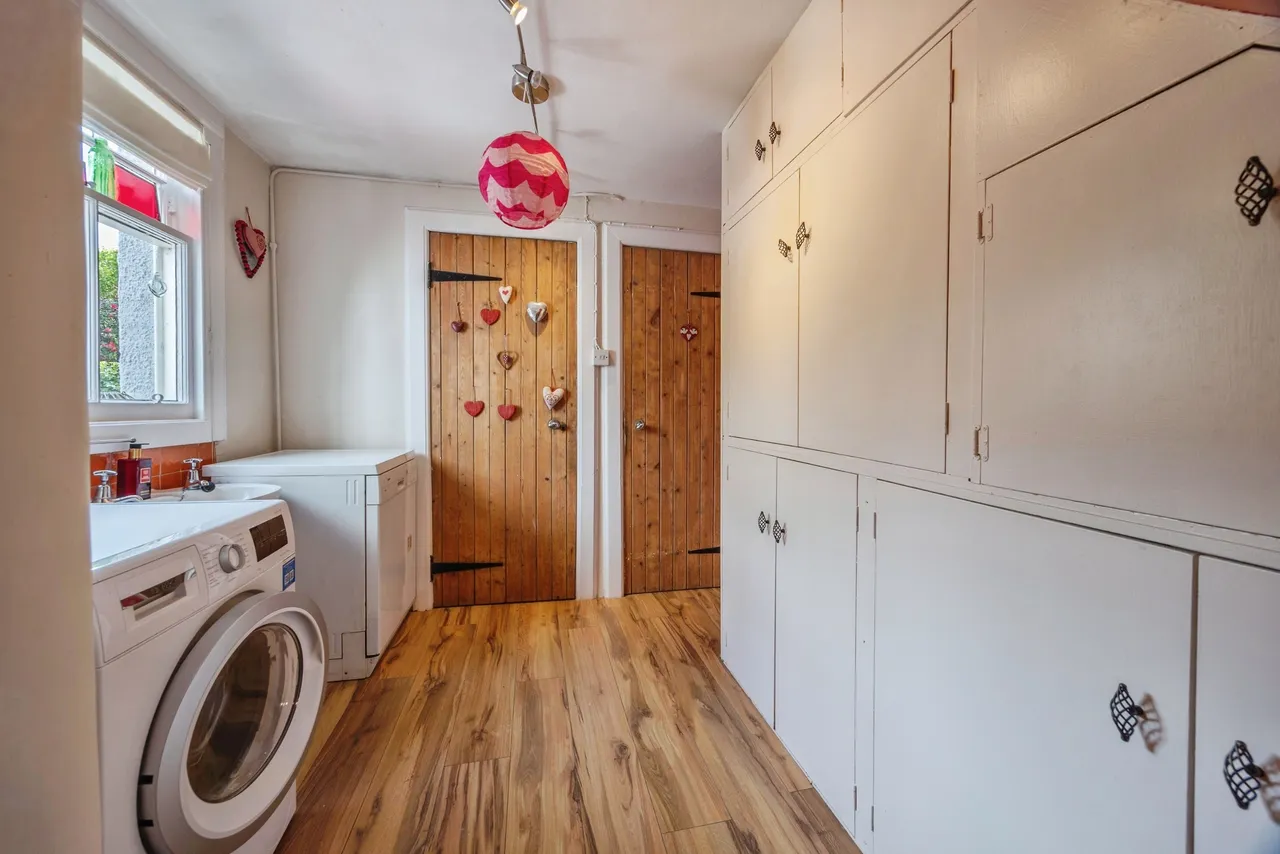 Clermiston Terrace, Edinburgh, EH12, photo 7