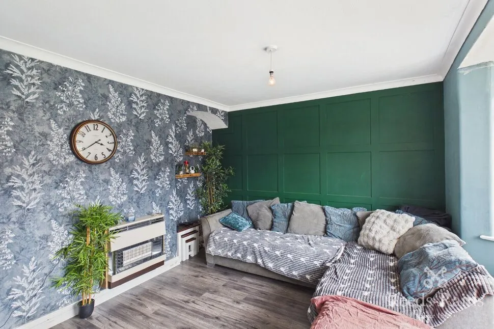 Kerne Grove, Manchester, M23, photo 6