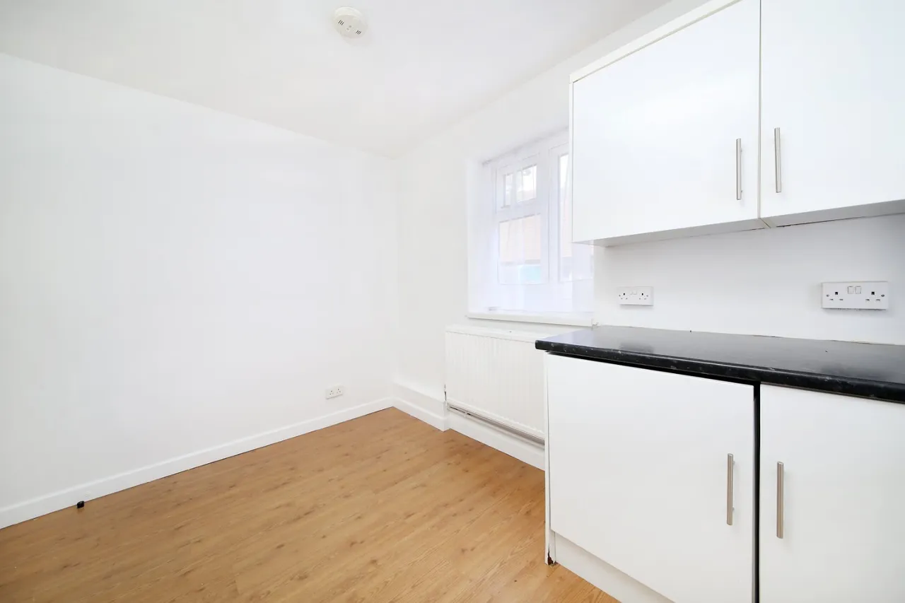 The Willoughbys, East Sheen, SW14, photo 8