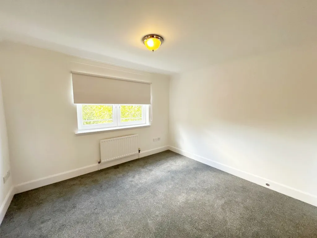 St Helens Gardens, Glasgow, G41, photo 5