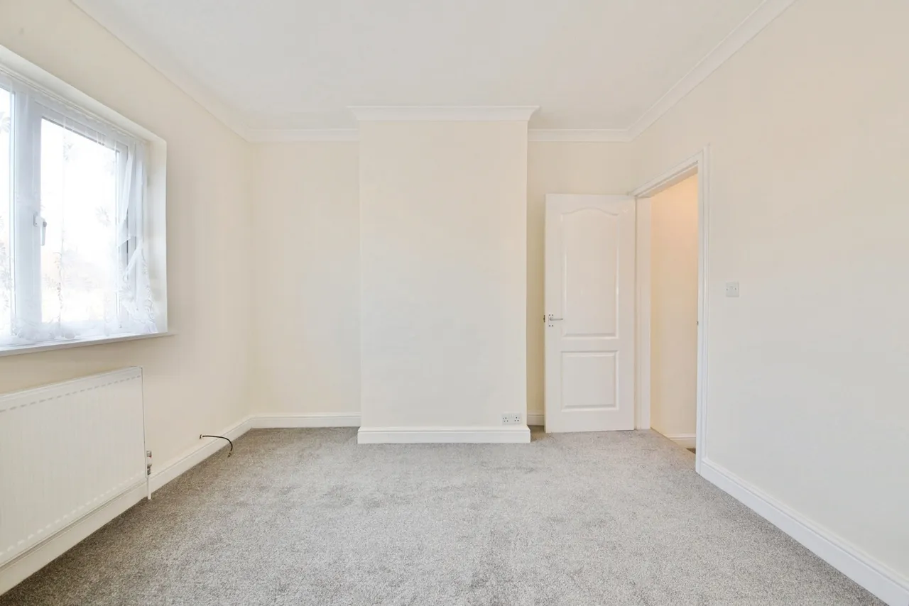 Birkbeck Road, ROMFORD, Essex, RM7, photo 10