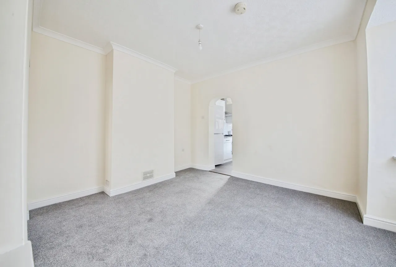 Birkbeck Road, ROMFORD, Essex, RM7, photo 15