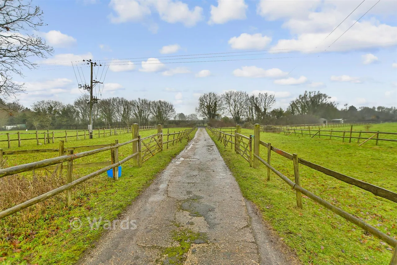 Wood Hill, Meopham, DA13, photo 15