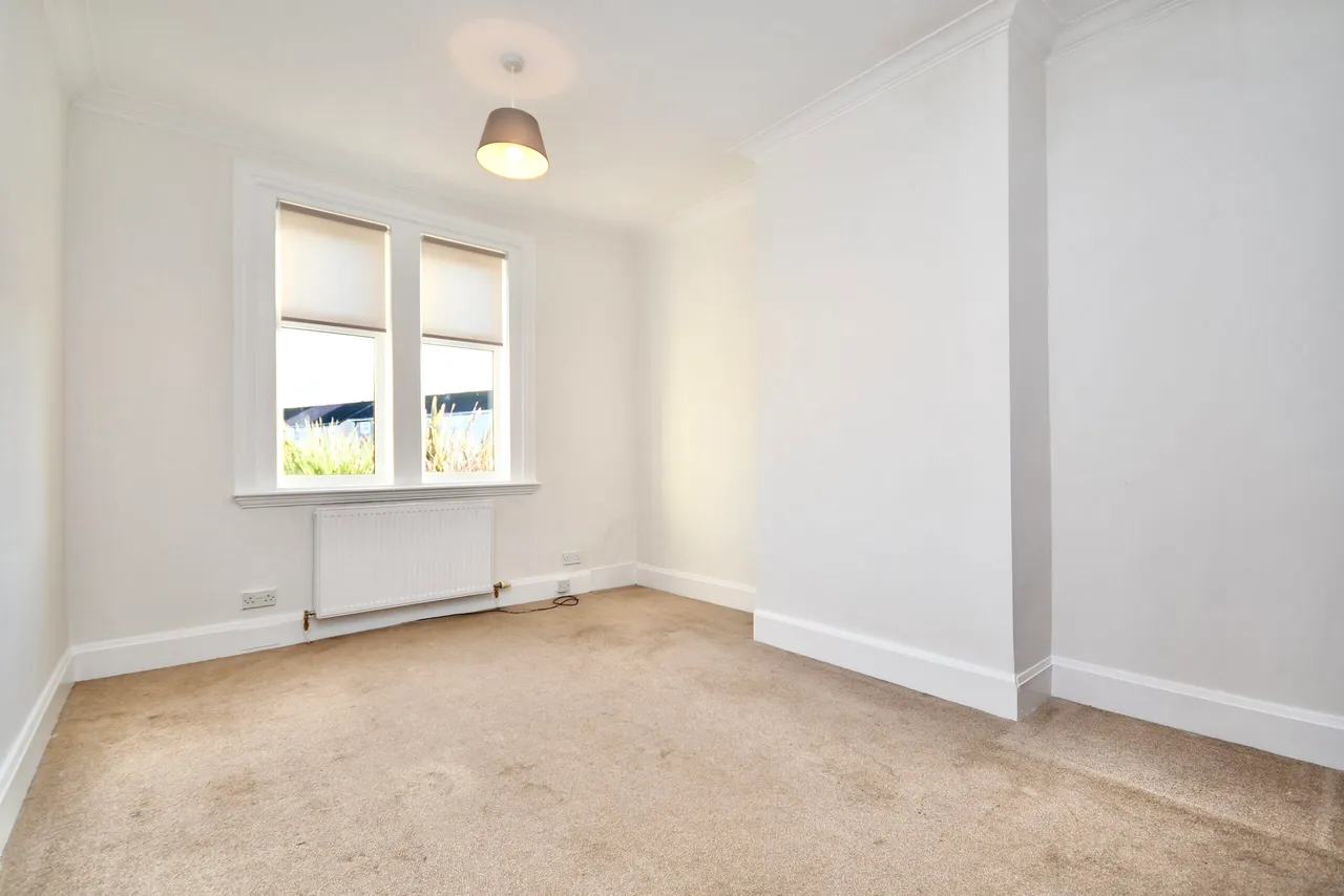 27 Shaw Road, Prestwick, KA9 2LW, photo 6