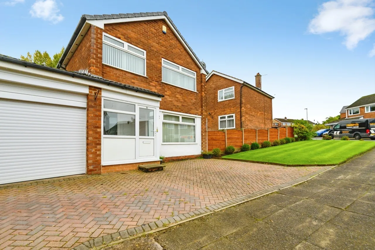 Melton Drive, Bury, BL9, photo 7