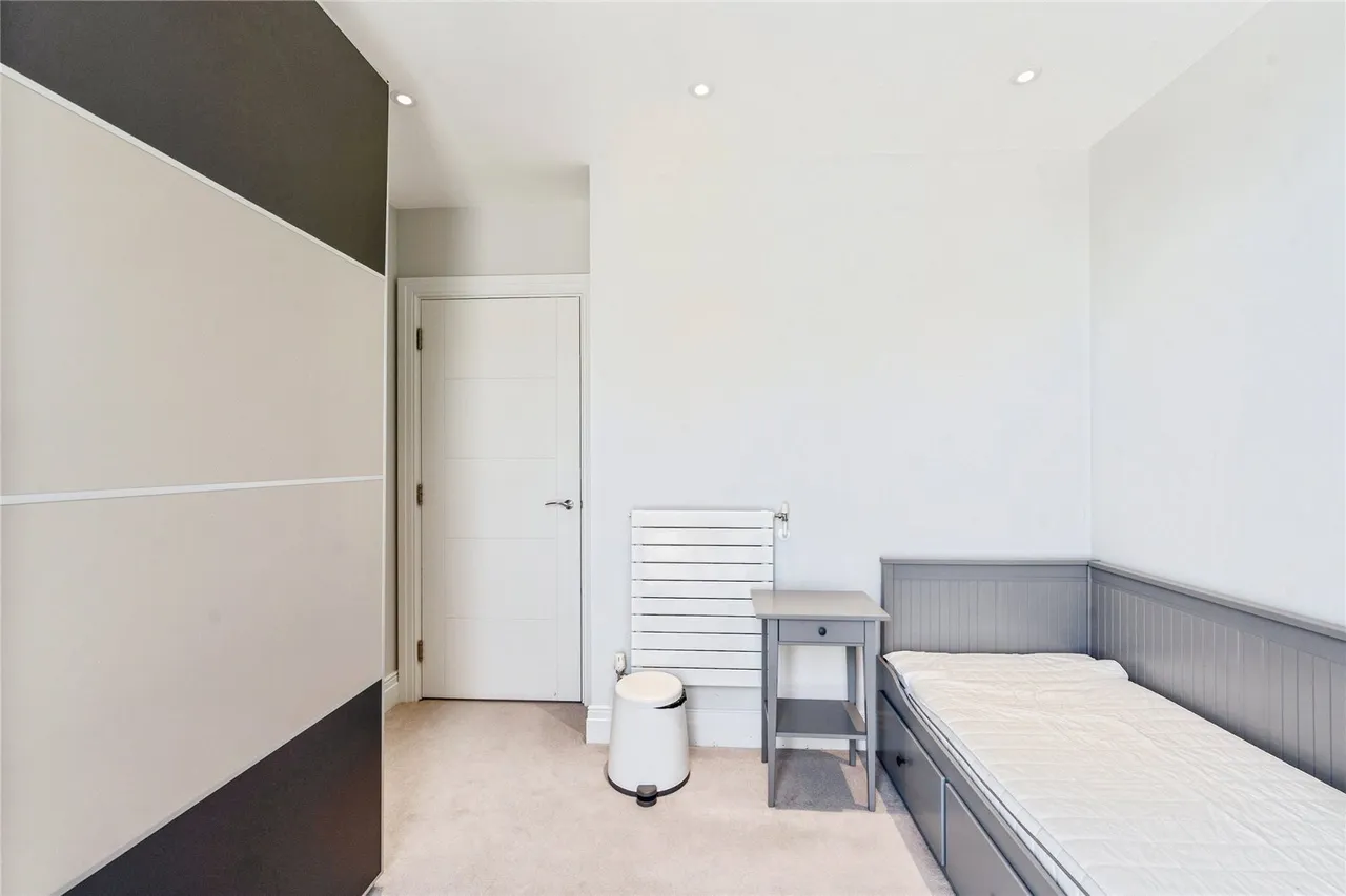 Queenshurst Square, Kingston Upon Thames, KT2, photo 14
