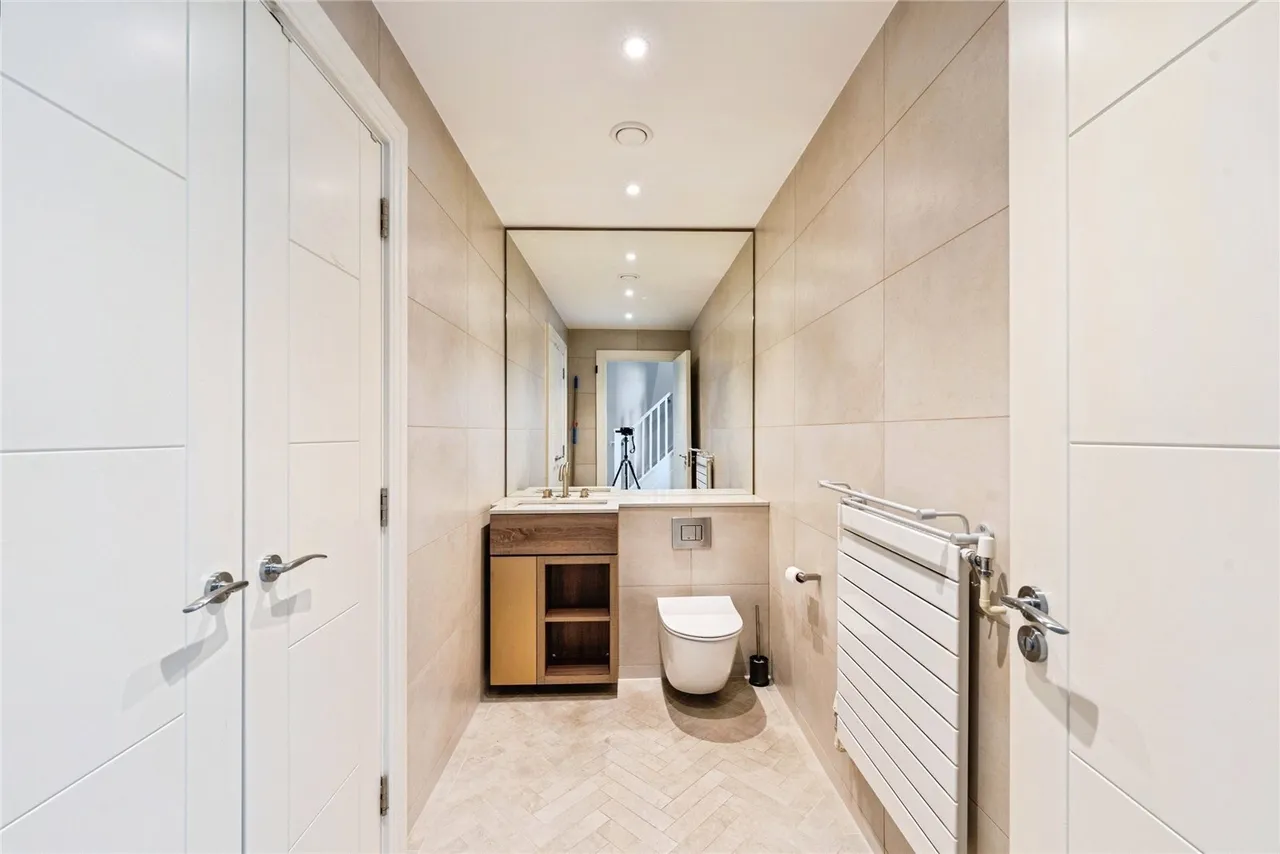 Queenshurst Square, Kingston Upon Thames, KT2, photo 16