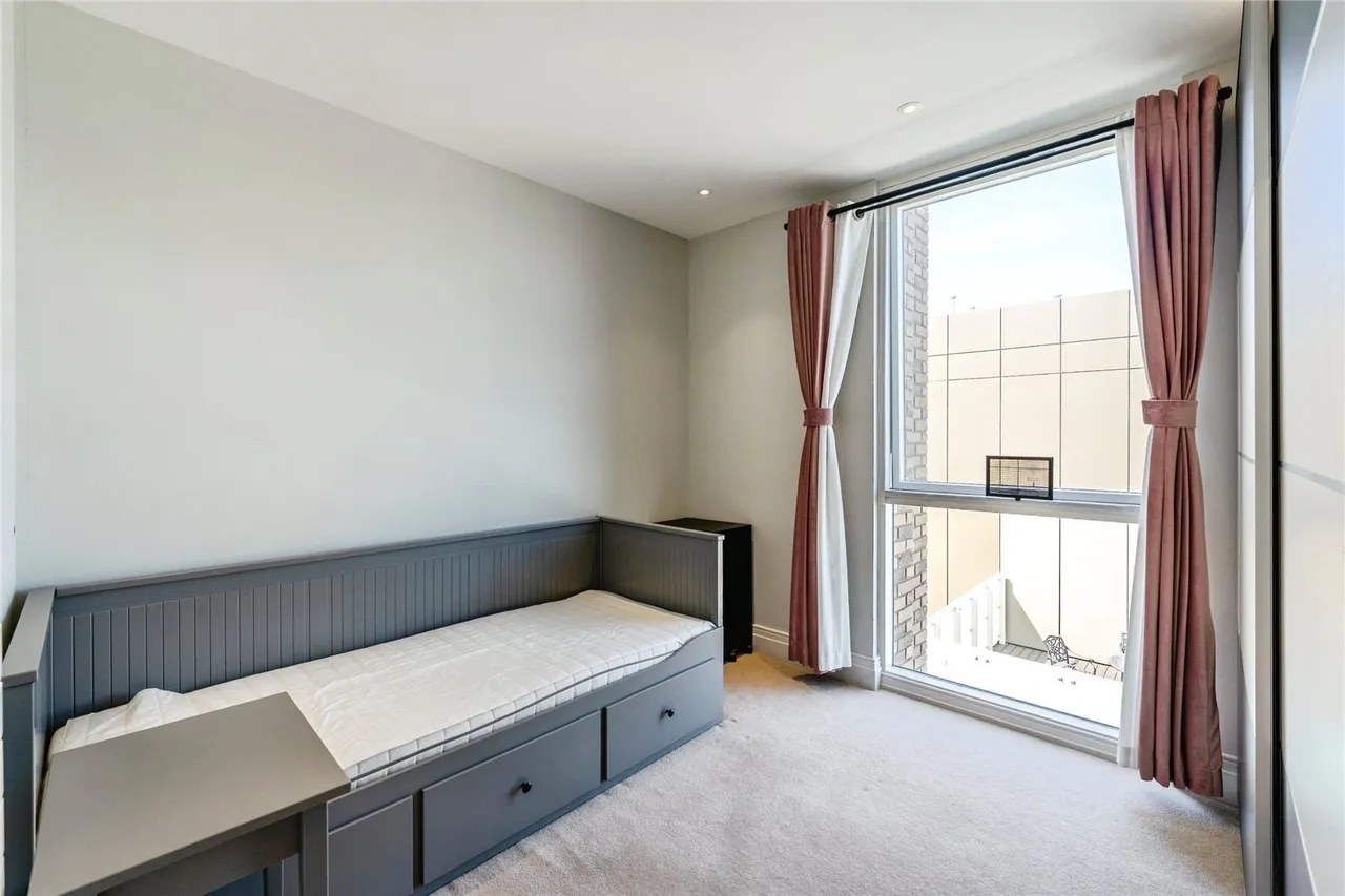 Queenshurst Square, Kingston Upon Thames, KT2, photo 13