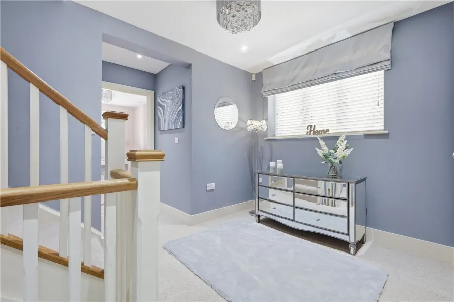 with 5 bedrooms in Radwinter, Nr Saffron Walden, CB10, photo 10