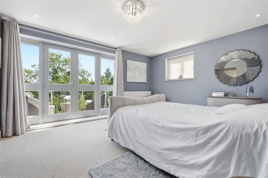 with 5 bedrooms in Radwinter, Nr Saffron Walden, CB10, photo 11