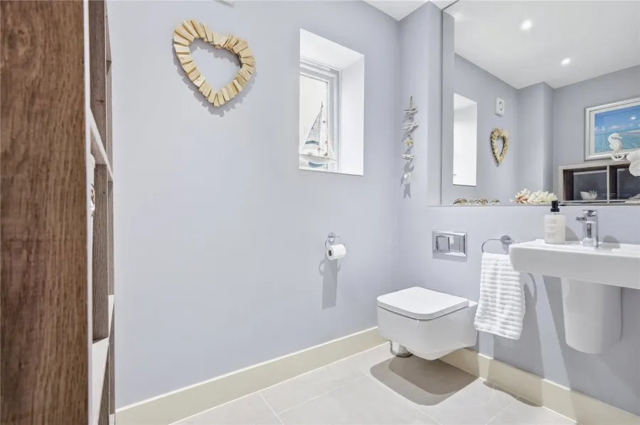 with 5 bedrooms in Radwinter, Nr Saffron Walden, CB10, photo 18