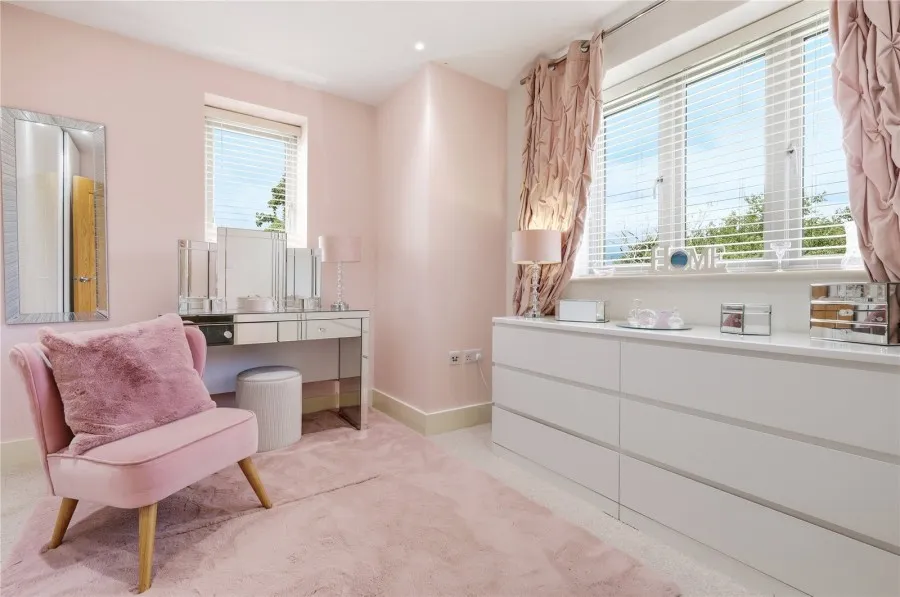 with 5 bedrooms in Radwinter, Nr Saffron Walden, CB10, photo 13