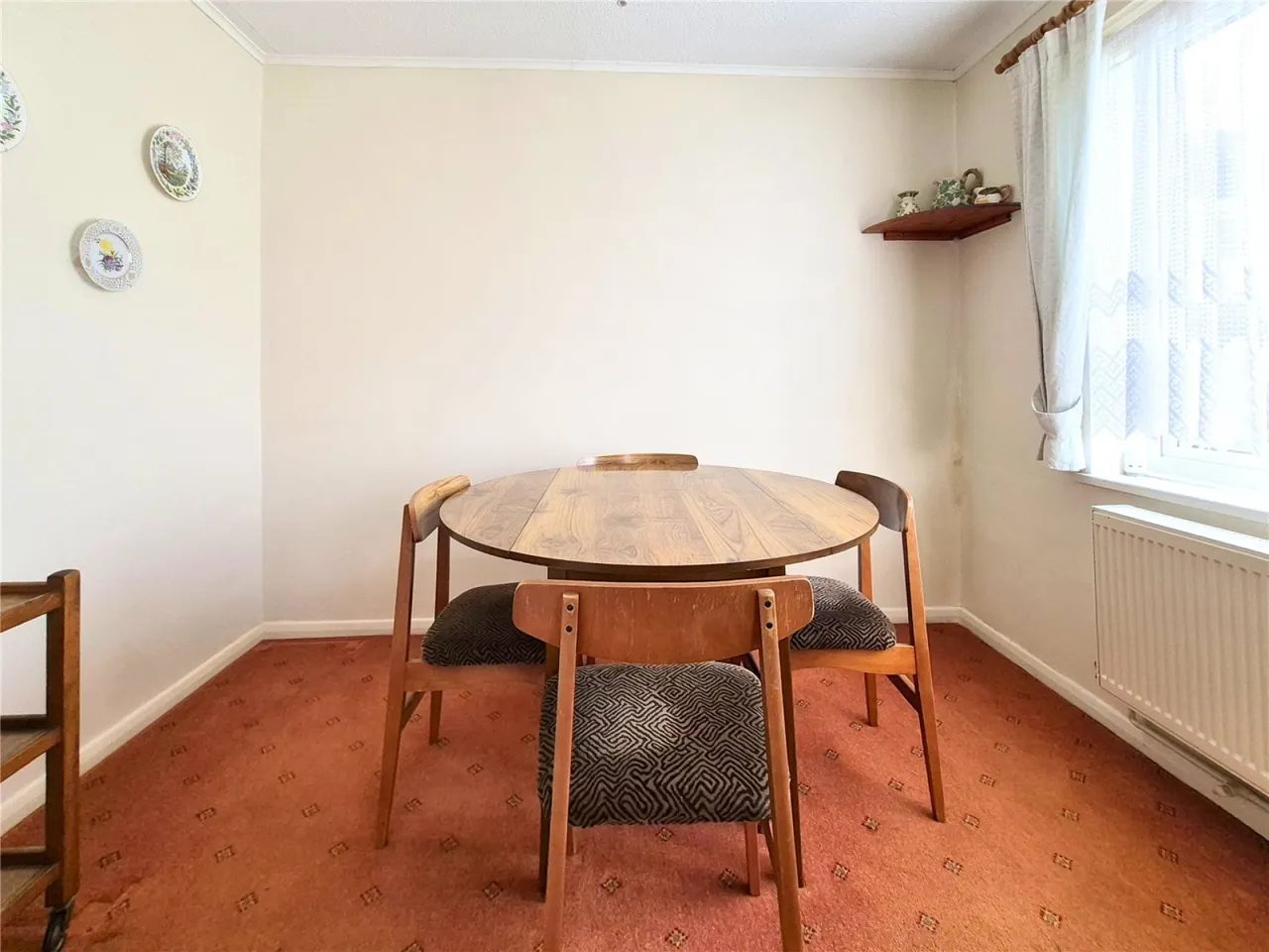 Gibson Court, Cirencester, GL7, photo 5