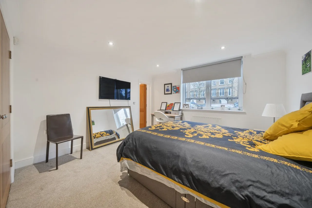 Creswell Drive, Beckenham, BR3, photo 4