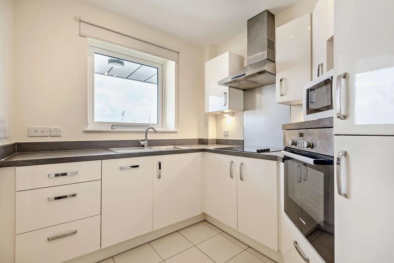 Harbour Road, Gosport, PO12, photo 4