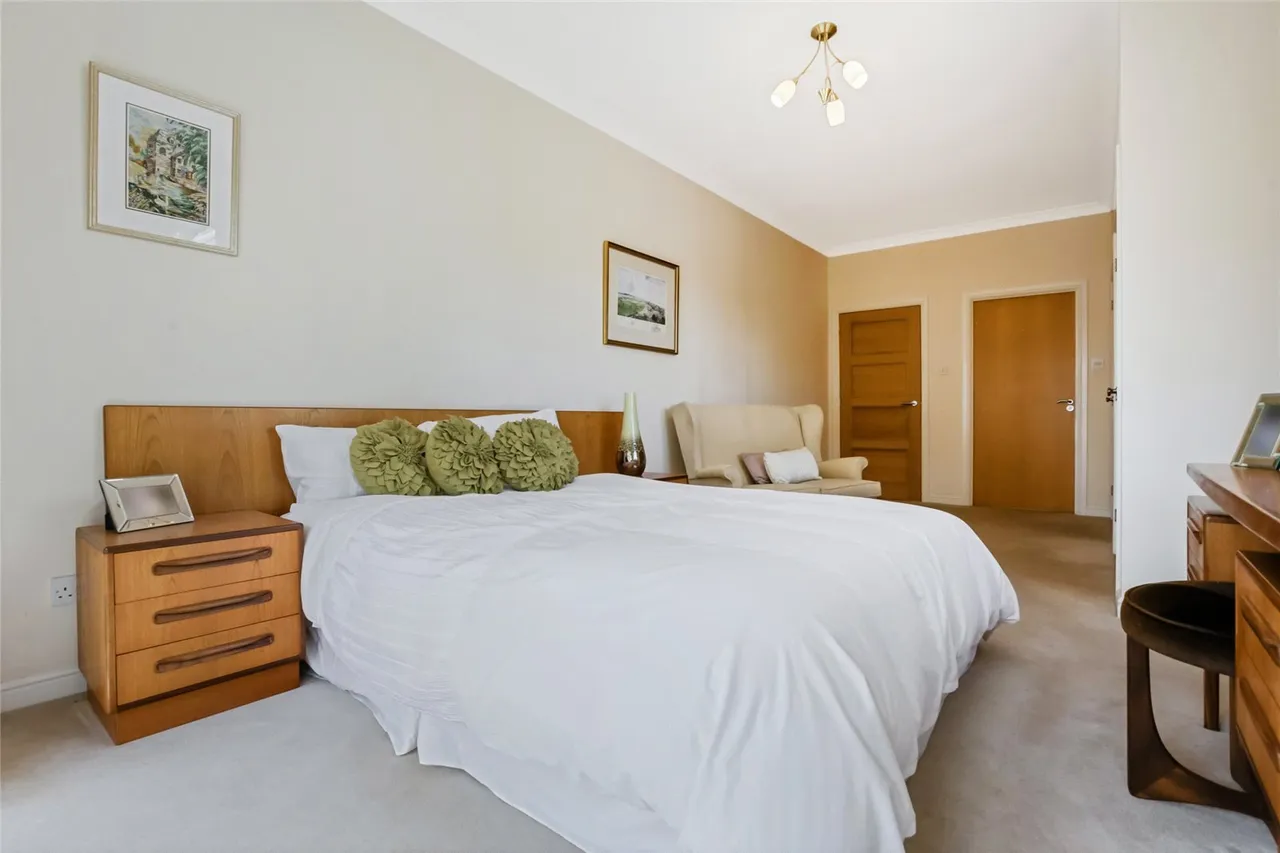 Mains Avenue, Giffnock, Glasgow, East Renfrewshire, G46, photo 9